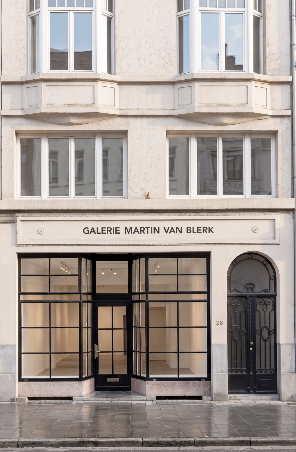 Galerie Martin Van Blerk, Mechelsesteenweg 28, Antwerp